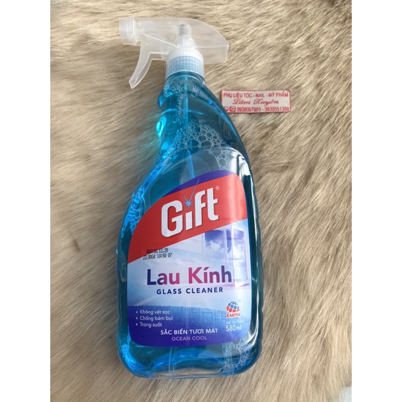 Nước xịt kiếng, nước lau kiếng Gift 580ml không bám bụi, không vệt sọc, trong suốt