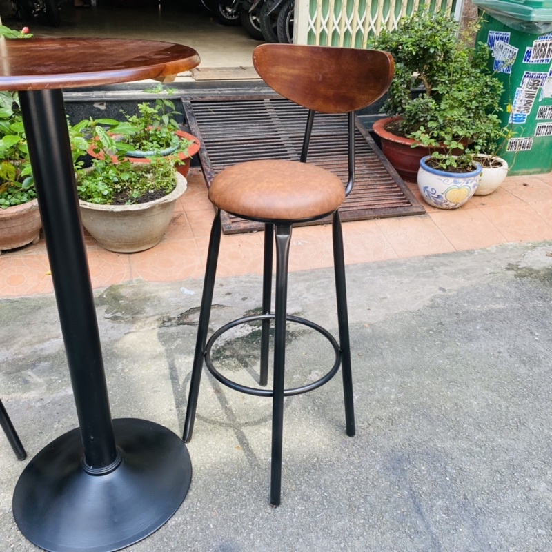 Bộ bàn ghế cafe quầy bar ghế cao 75, bàn cao 110cm màu nâu đỏ PU, ghế mặt nệm