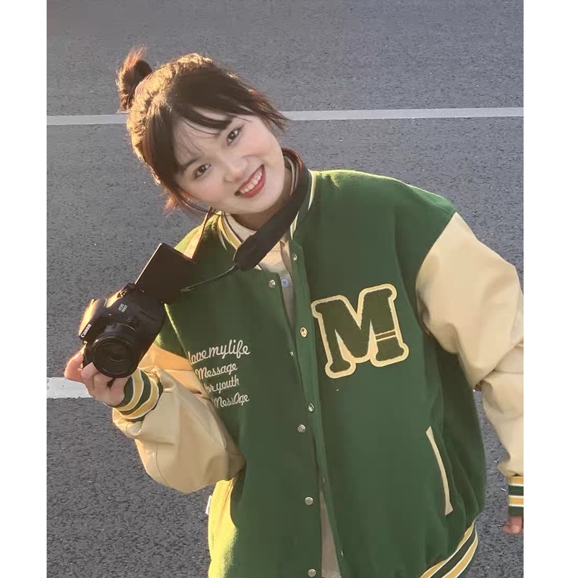 Áo khoác bomber nữ, áo varsity jacket nữ form rộng 2022 màu xanh lá chất nỉ đẹp thời trang