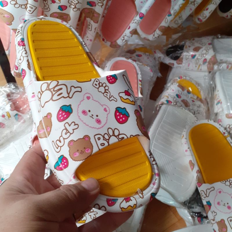 Dép nữ , dép đúc quai liền