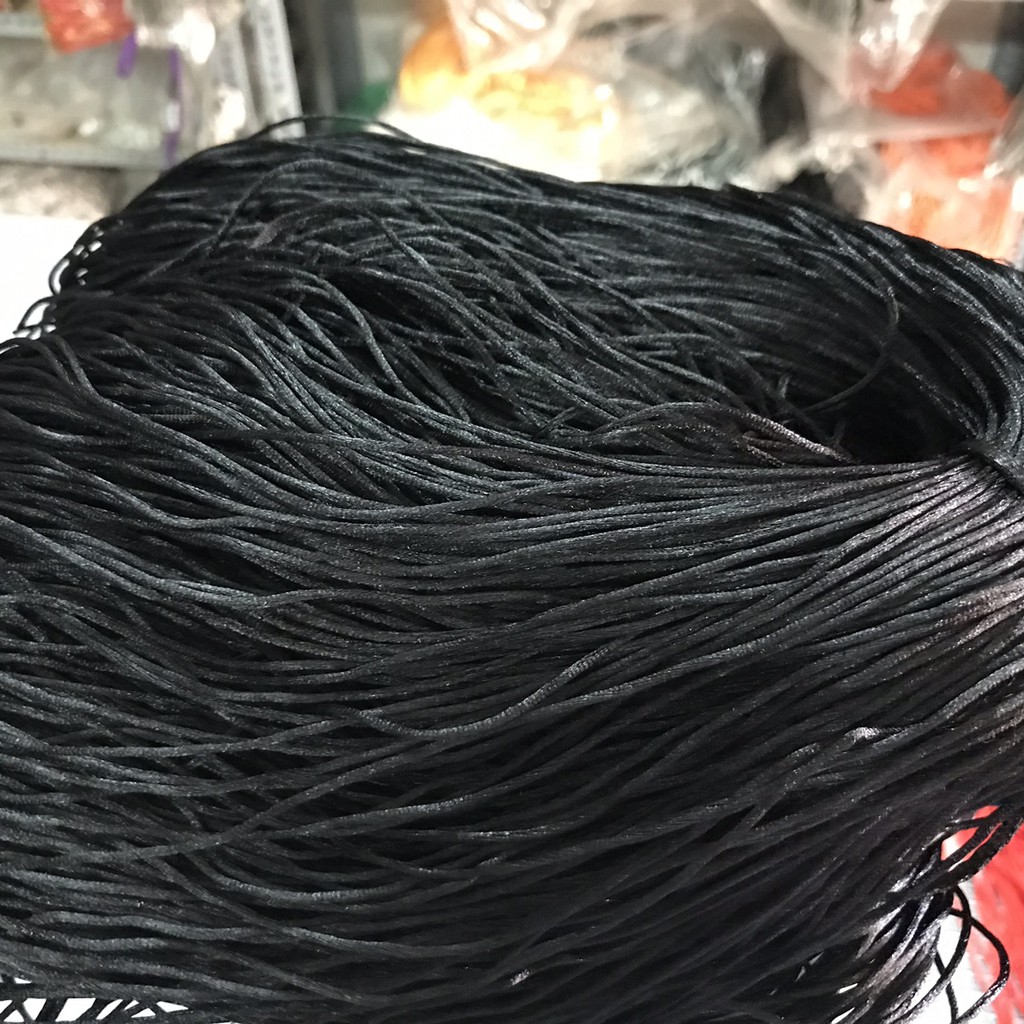 Dây may mắn thắt vòng tay