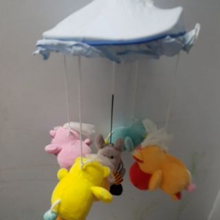 Đồ chơi phát nhạc Thu Hồng