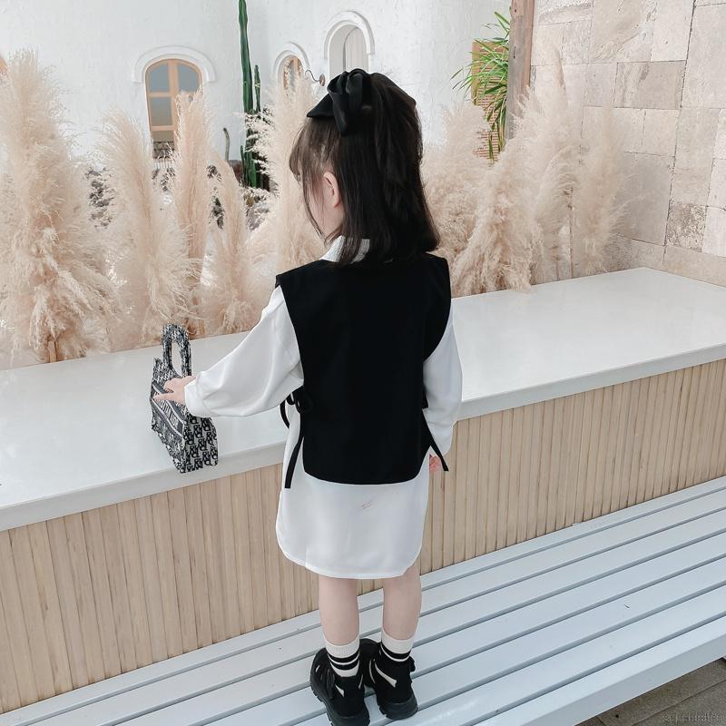 Bộ áo sát nách màu đen + đầm sơ mi màu trắng phong cách Hàn Quốc thời trang cho bé gái