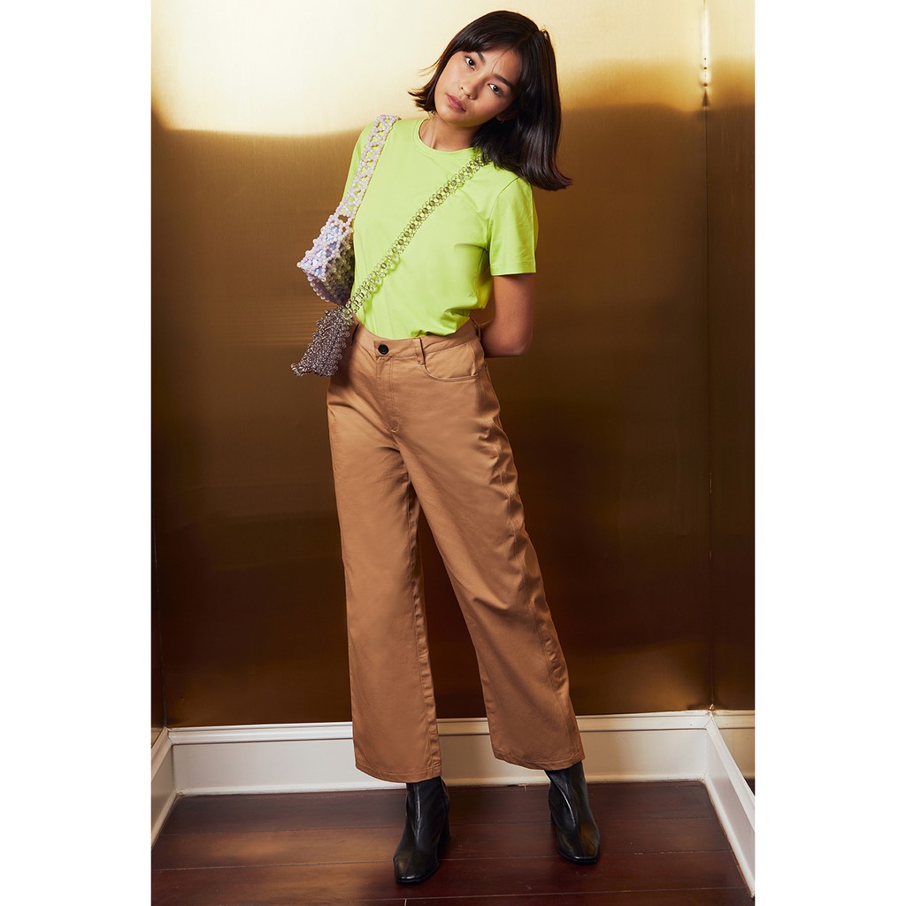 TheBlueTshirt - Classic Khaki Pants - Quần Khaki Kem Ống Rộng | BigBuy360 - bigbuy360.vn