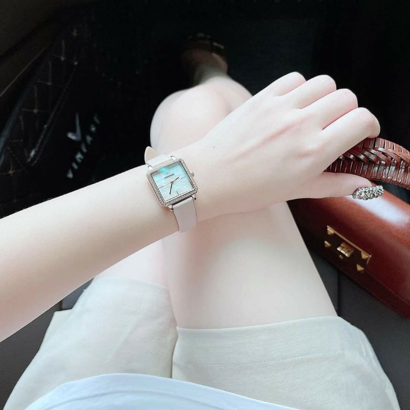 Đồng hồ nữ Armitron 75/5597RMRGBH hồng nude và đen size 26,5mm