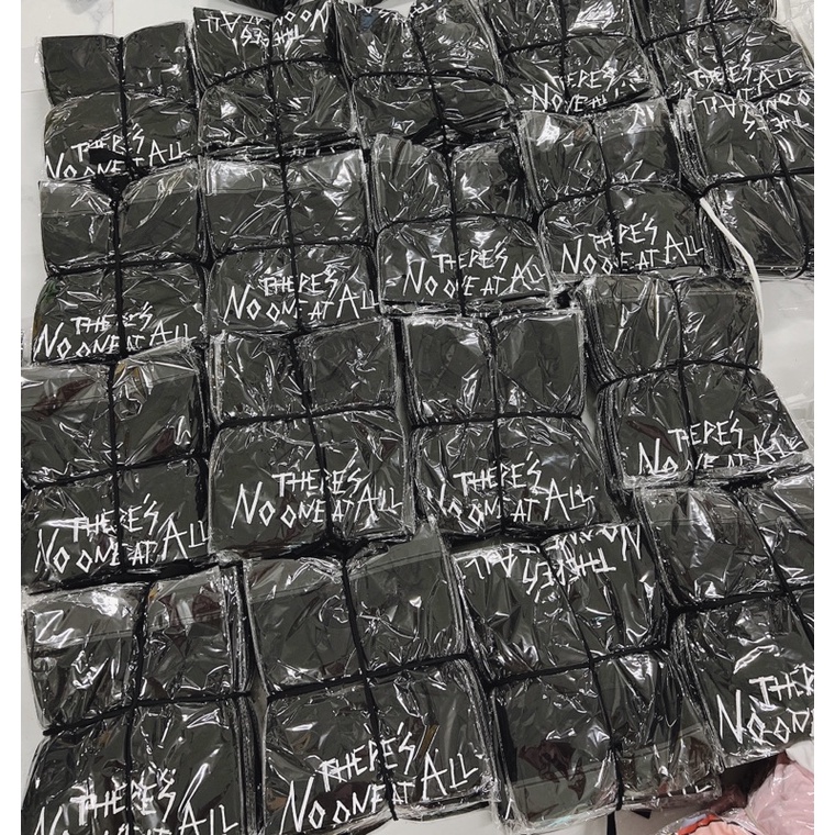 Áo Phông Tay Lỡ In Hình Unisex Nam Nữ Hot Trend Phong Cách Cá Tính Cổ Tròn Kiểu Dáng Trẻ Trung