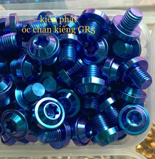 ốc chân kiếng gr5