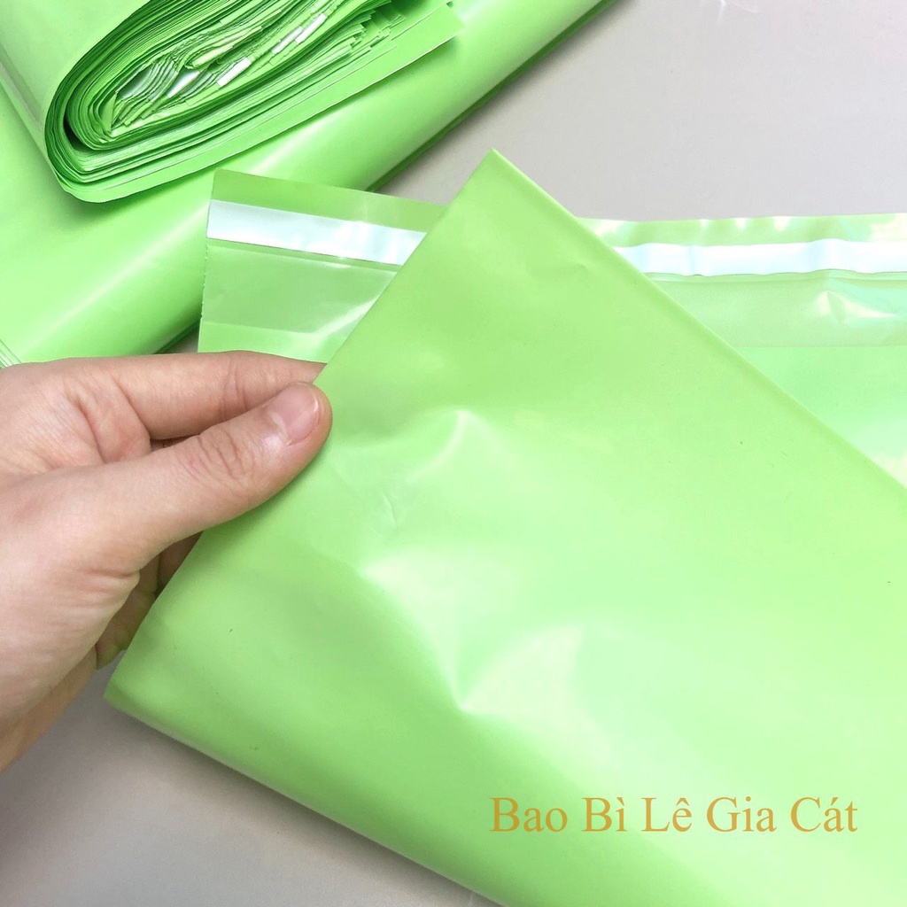 Túi gói hàng niêm phong, nhựa PE bóng dẽo, có sẵn keo dán - Bao Bì Lê Gia Cát