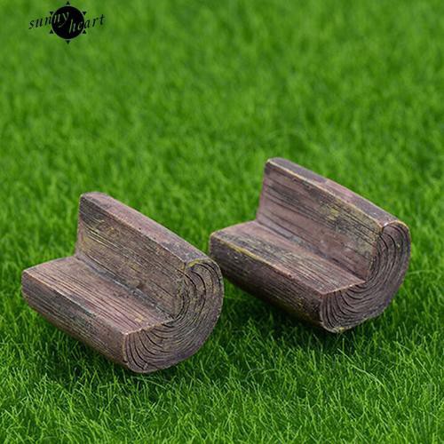 Ghế sofa gỗ mini trang trí nhà búp bê