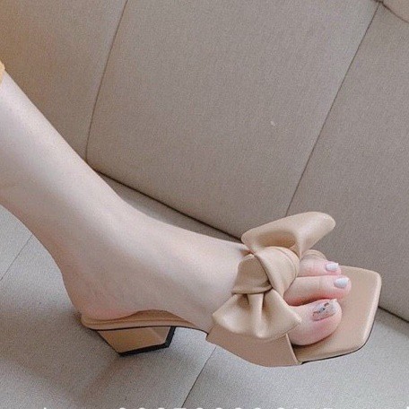 Dép nữ đế vuông quai thắt nơ phong cách tiểu thư sang chảnh