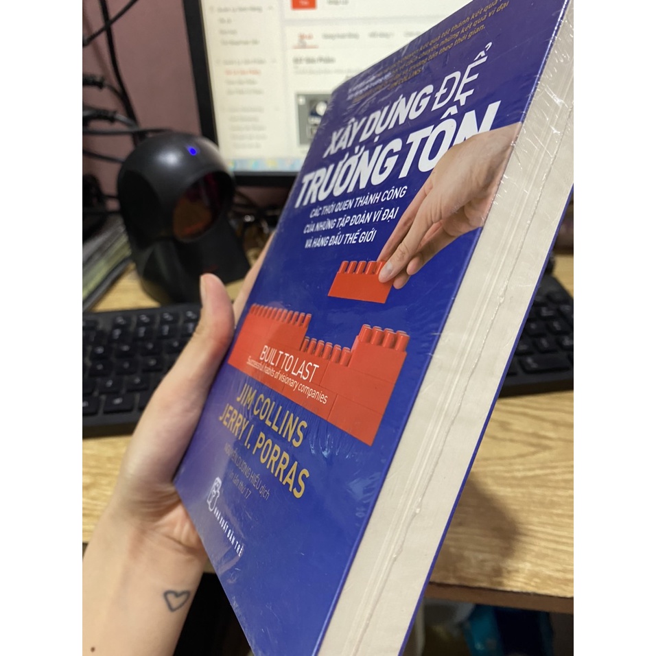 Sách - Xây dựng để trường tồn ( NXB Trẻ )