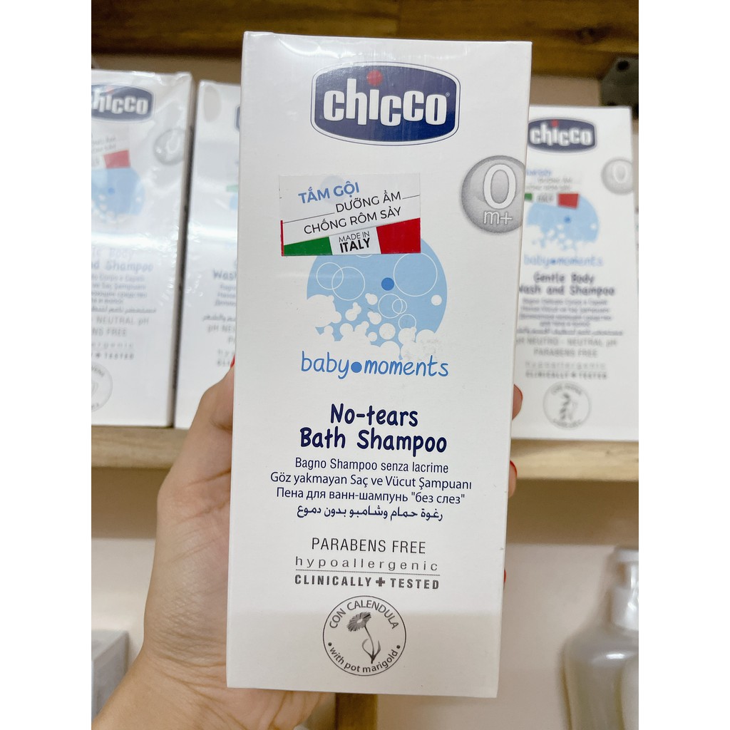 Sữa tắm gội Chicco chiết xuất Yến mạch/ Hoa cúc cho bé 0M+ chai 200ml/500ml (CHÍNH HÃNG CÔNG TY)