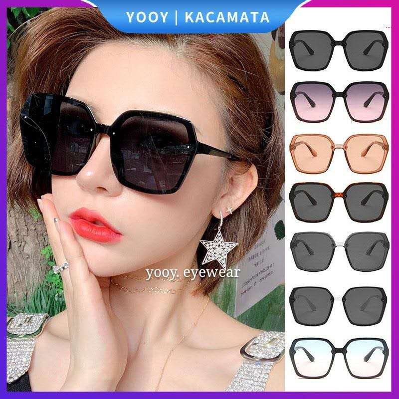 Kính mát kiểu dáng hình vuông