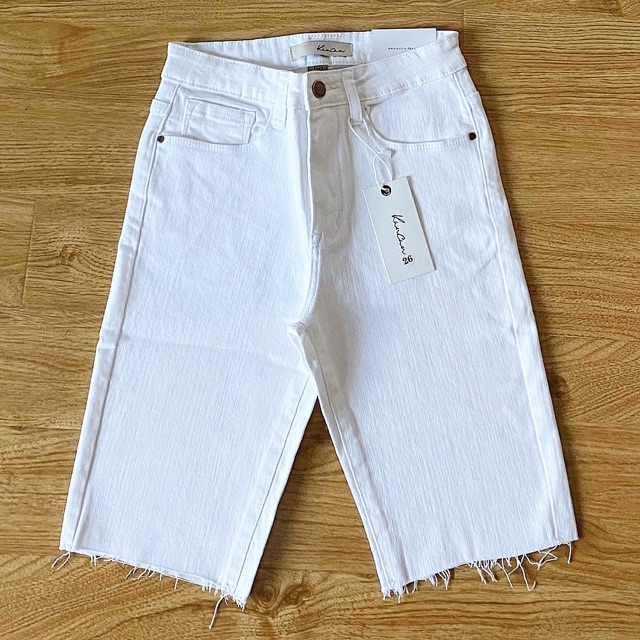Quần short ngố trơn lai cắt