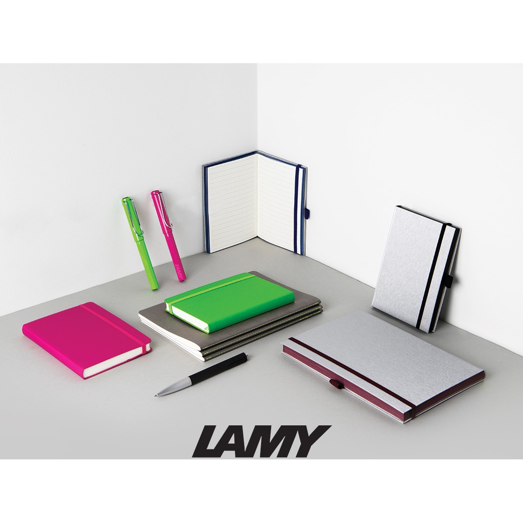 Bút máy cao cấp LAMY safari White (019)