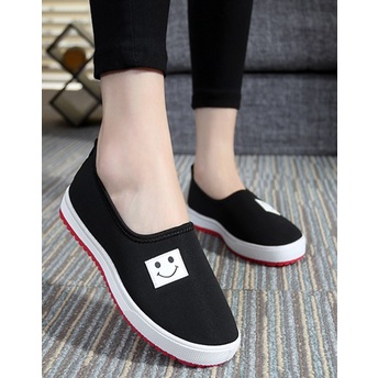 Giày lười nữ giày slip on nữ họa tiết mặt cười dễ thương