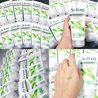 SỮA RỬA MẶT TẨY DA CHẾT ST.IVES