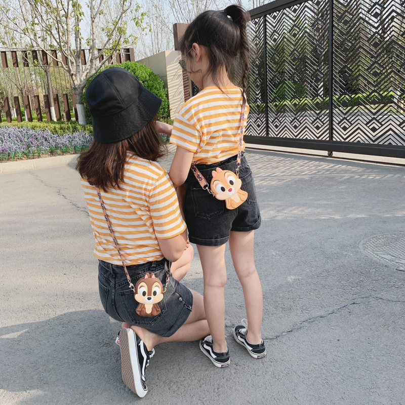 Túi đeo chéo mini bằng silicon họa tiết hoạt hình Doraemon/Hello Kitty xinh xắn 2020 hợp thời trang cho bé gái