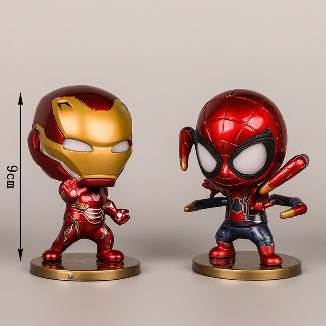 Mô Hình Spider Man Cosbaby mắt sáng LED, nam châm để xe oto, xe máy