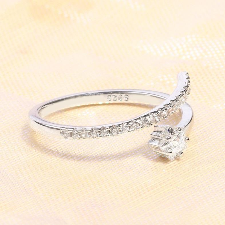 (0179) Nhẫn Kim Cương Sang Trọng Sáng Lấp Lánh Thanh Lịch ✨✨