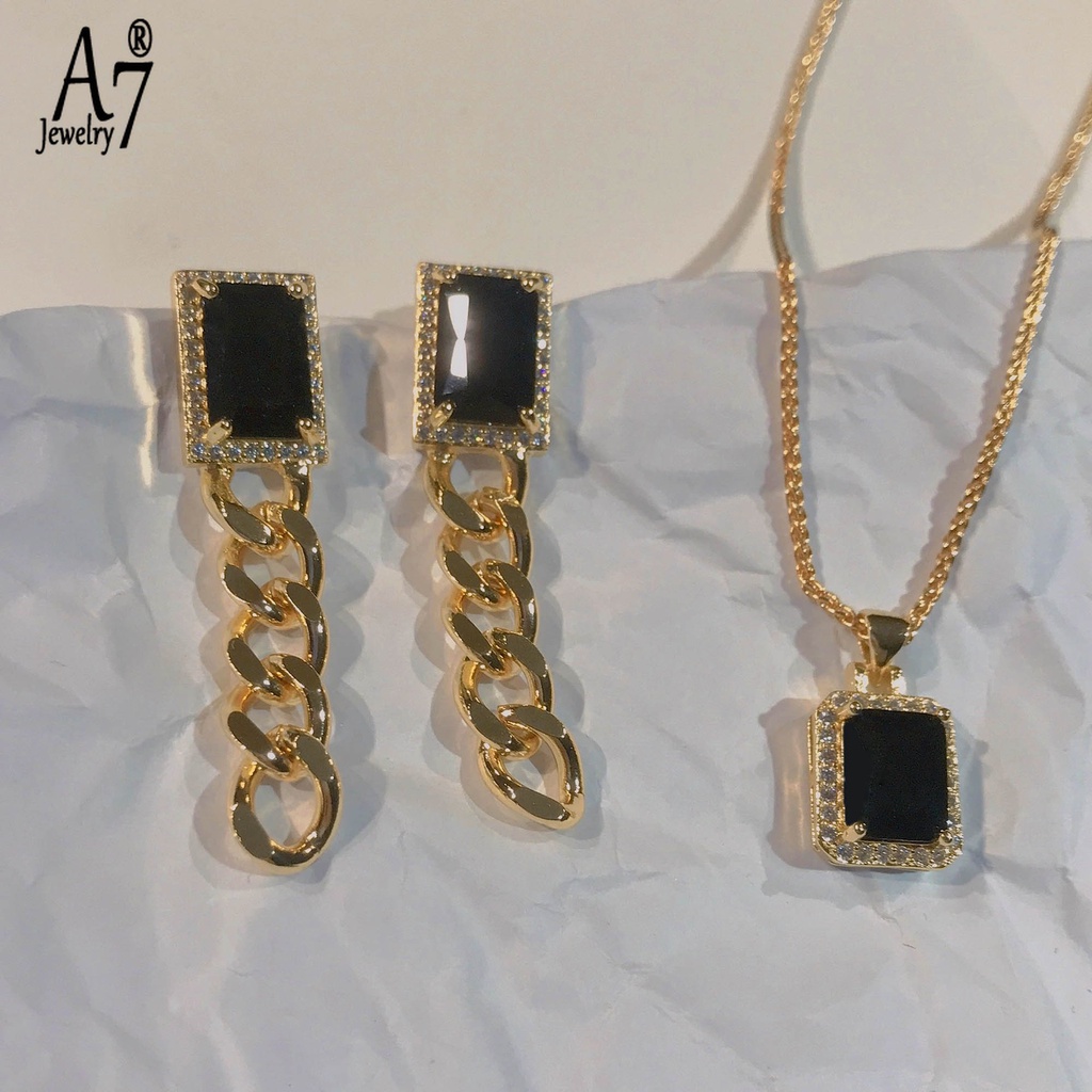 Bộ Vòng cổ + bông tai mạ vàng 18K