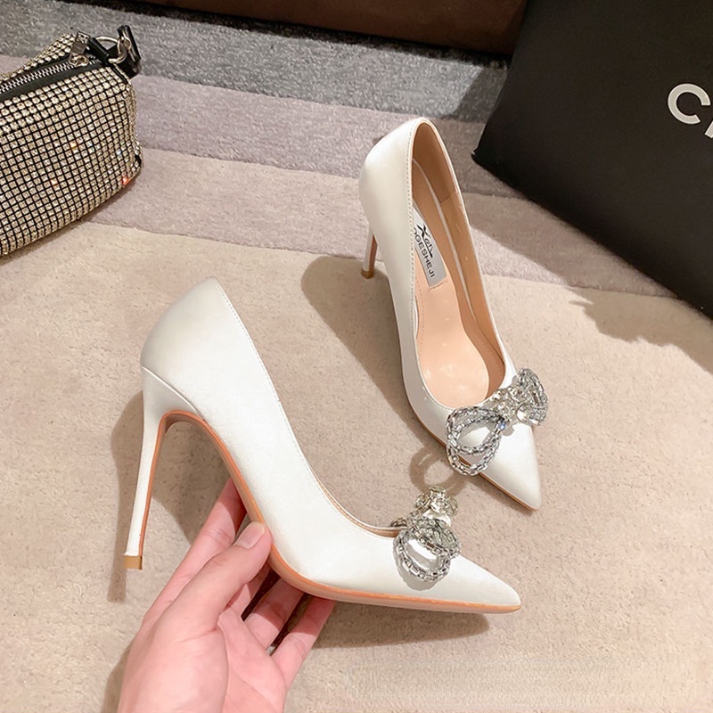 Giày cao gót nữ 7-10 phân mũi nhọn màu đen đính đá thời trang sang trọng cho