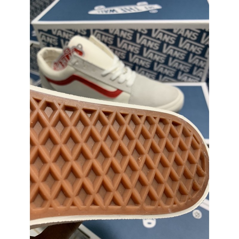 Giày Thể Thao Viền Đỏ Style 36 Chuẩn Box Xanh