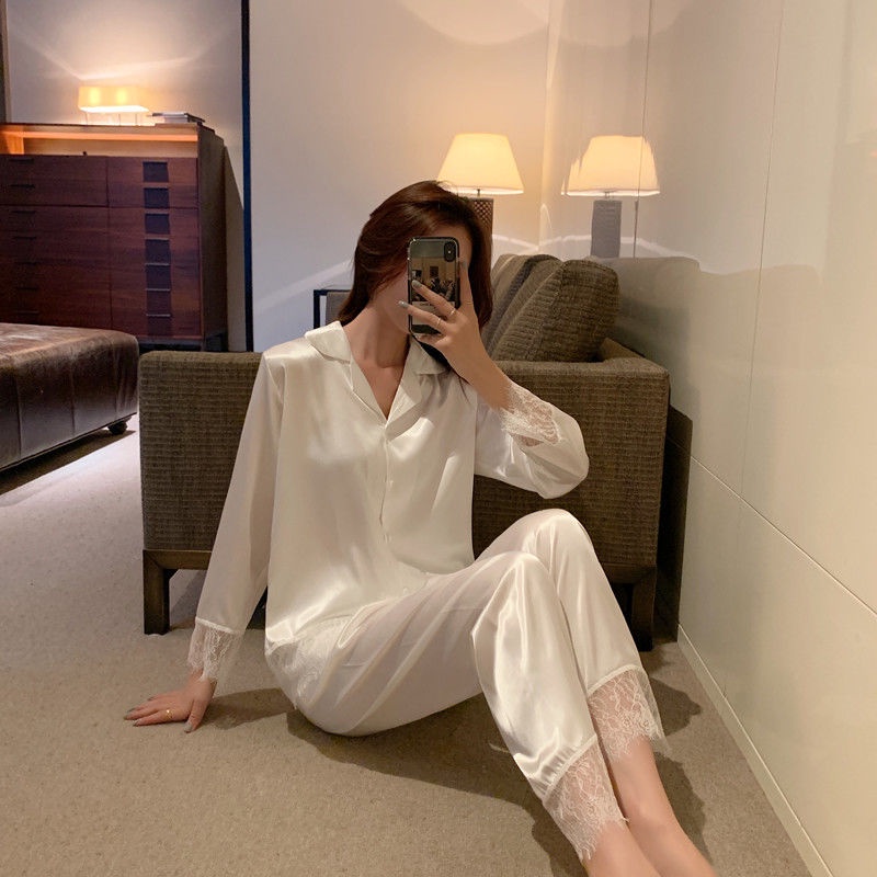 Bộ đồ ngủ tay dài dáng rộng phối ren thời trang quyến rũ cho nữ