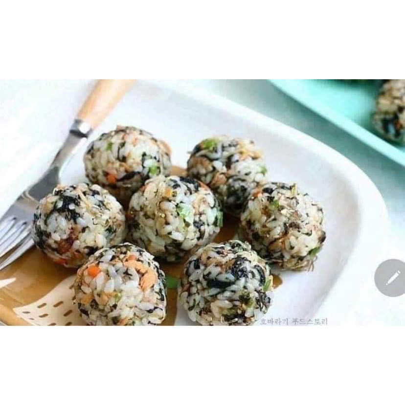 Rong biển trộn cơm Hàn Quốc