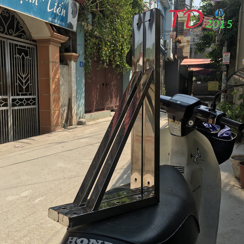 Cặp gía đỡ inox 201 tam giác dày 3mm dài L=50 cm