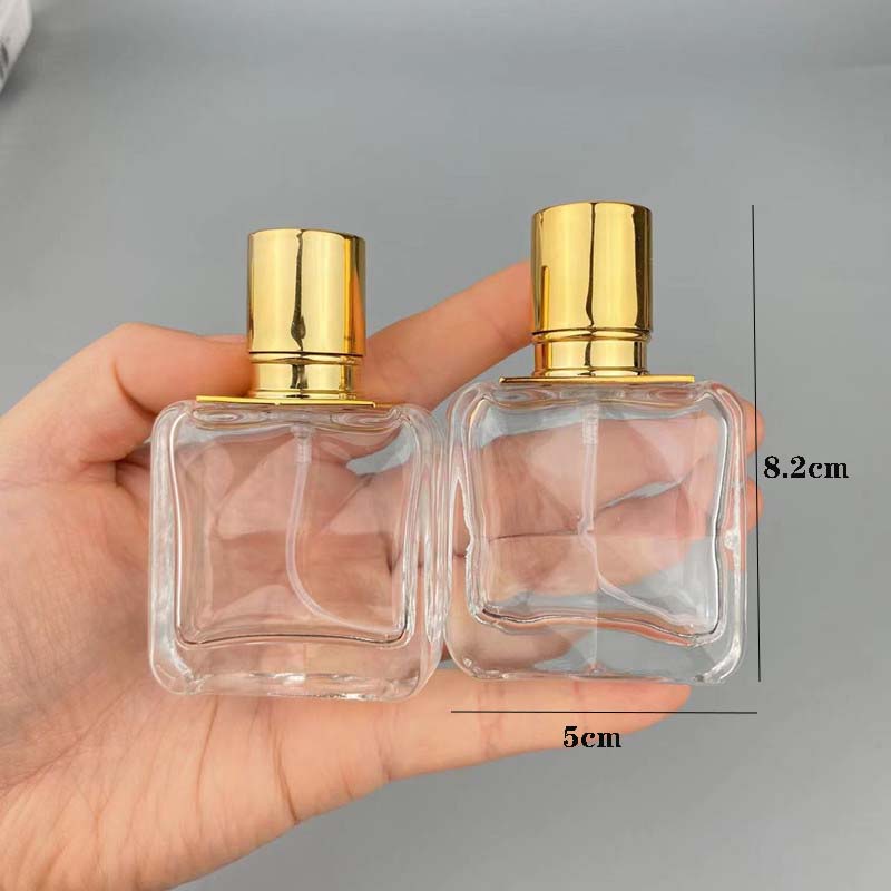 Chai Thủy Tinh Rỗng Đựng Nước Hoa Dạng Xịt Hình Vuông Dung Tích 30ml