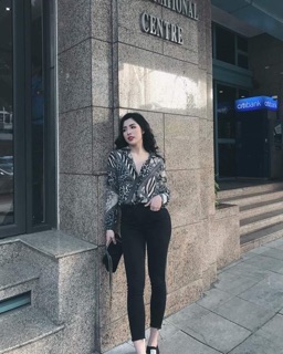 Áo sơ mi hoạ tiết da báo