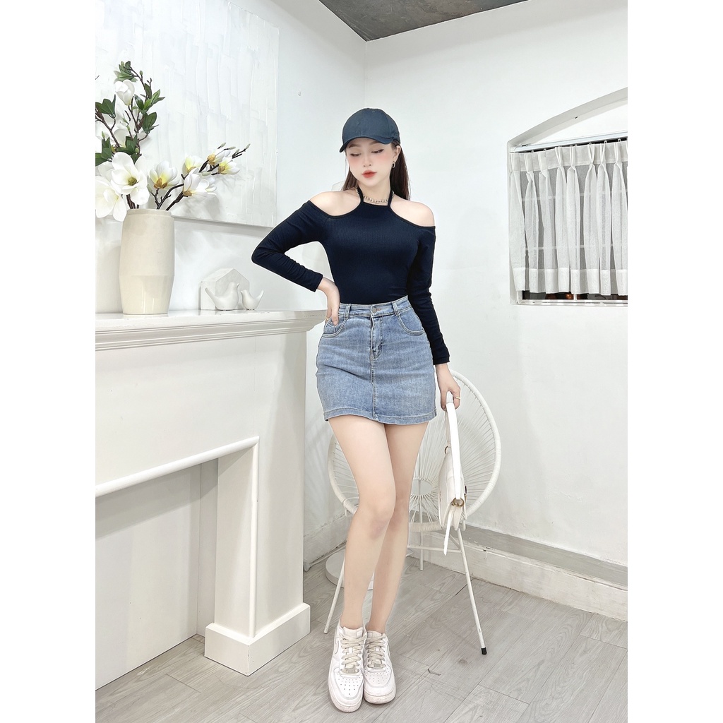 Áo thun cổ yếm trễ vai nữ CRAZYTEEN tay dài sang trọng AT0318