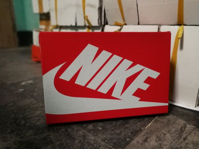 Hộp giầy nike xịn | BigBuy360 - bigbuy360.vn