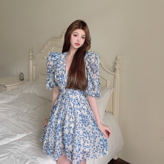 Đầm Chất Liệu Vải Voan Hoạ Tiết Hoa Cổ V Xinh Xắn Dễ Thương