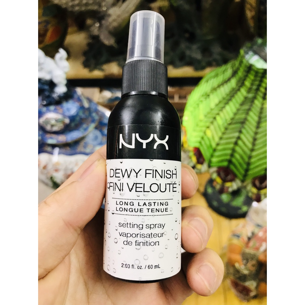 Xịt Khóa Lớp Trang Điểm NYX 60ml