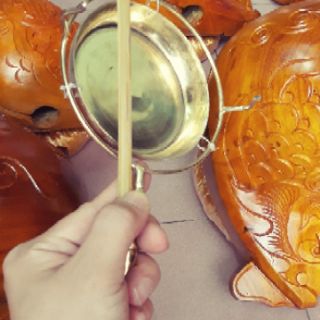 Tang đồng Huế dày dặn