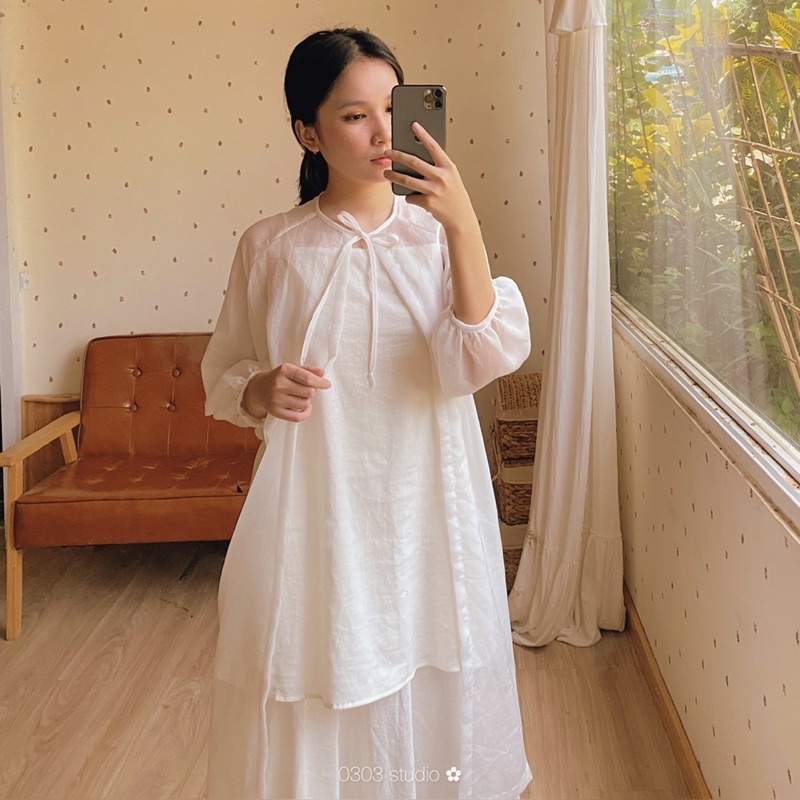 Áo khoác mỏng dài tay - Bình Vy - 0303 studio