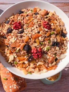 Granola ngũ cốc yến mạch ăn kiêng