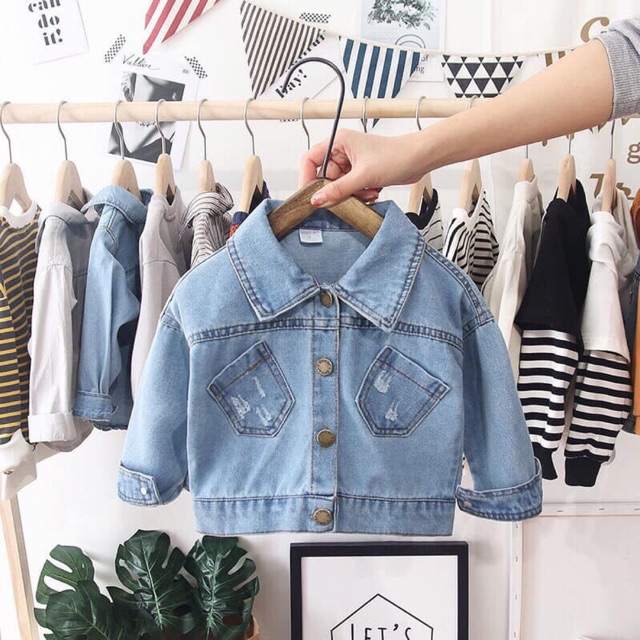 Áo khoác jean cho bé yêu