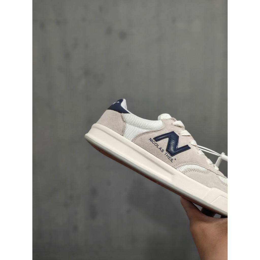 Giày Thể Thao New Balance Thoáng Khí Năng Động