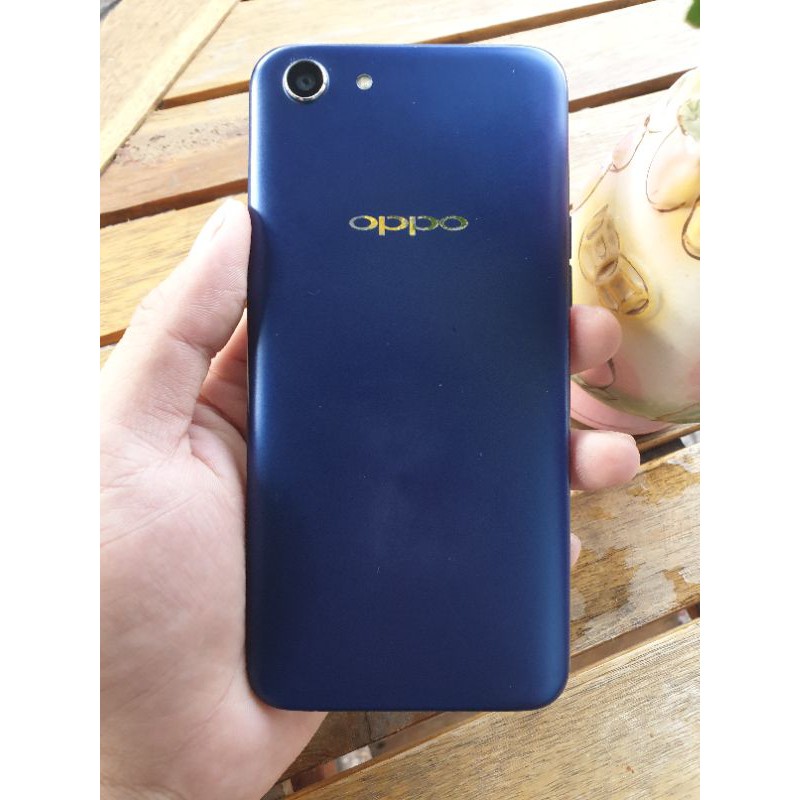 Điện thoại Oppo A 83 Like new 98% bộ nhớ 32GB - Ram 3GB selfie cực đẹp