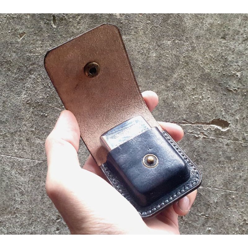 Bao da bật lửa handmande