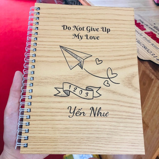 Sổ tay bìa gỗ khắc theo yêu cầu, quà tặng sinh nhật, quà tặng tri ân cuối năm, quà tặng giáng sinh ý nghĩa nhất