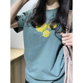 Daisy tee