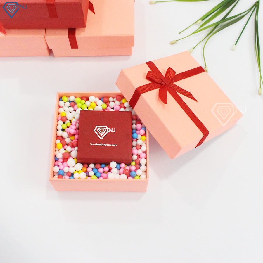 Hộp quà tặng valentine 14 2, 8 3 cho người yêu đẹp có xốp và thiệp HQ0005 - Trang Sức TNJ