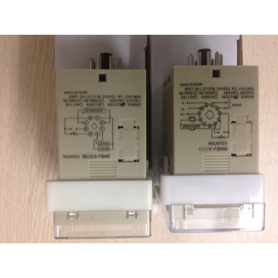 Bộ đếm Omron DH48J-8