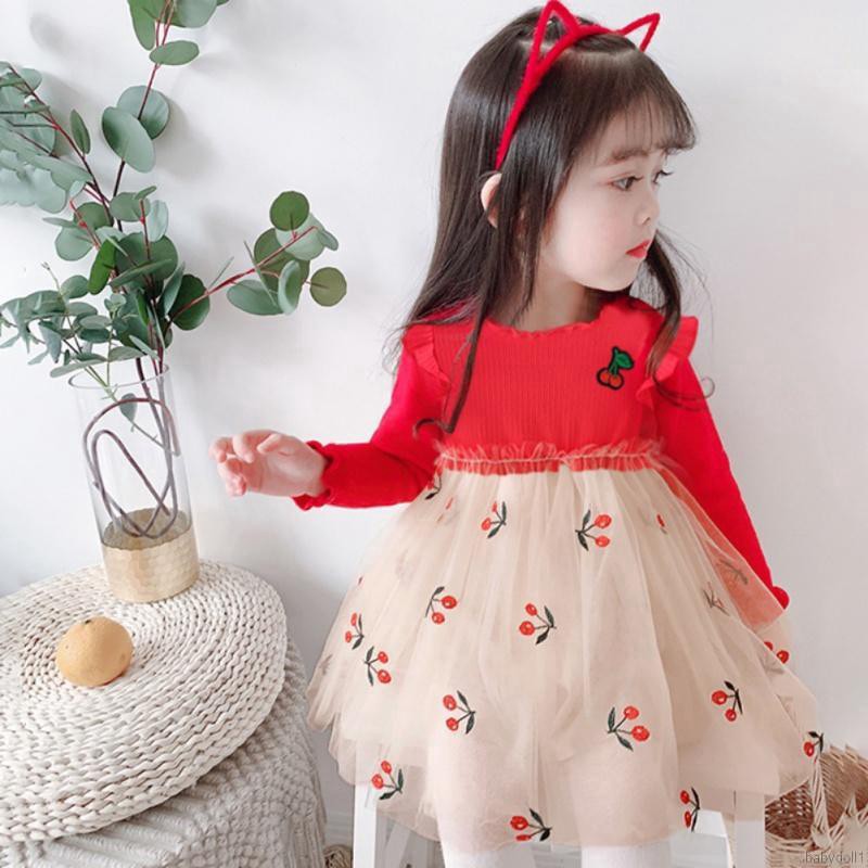 Đầm dài tay phối lưới họa tiết trái cherry cho bé
