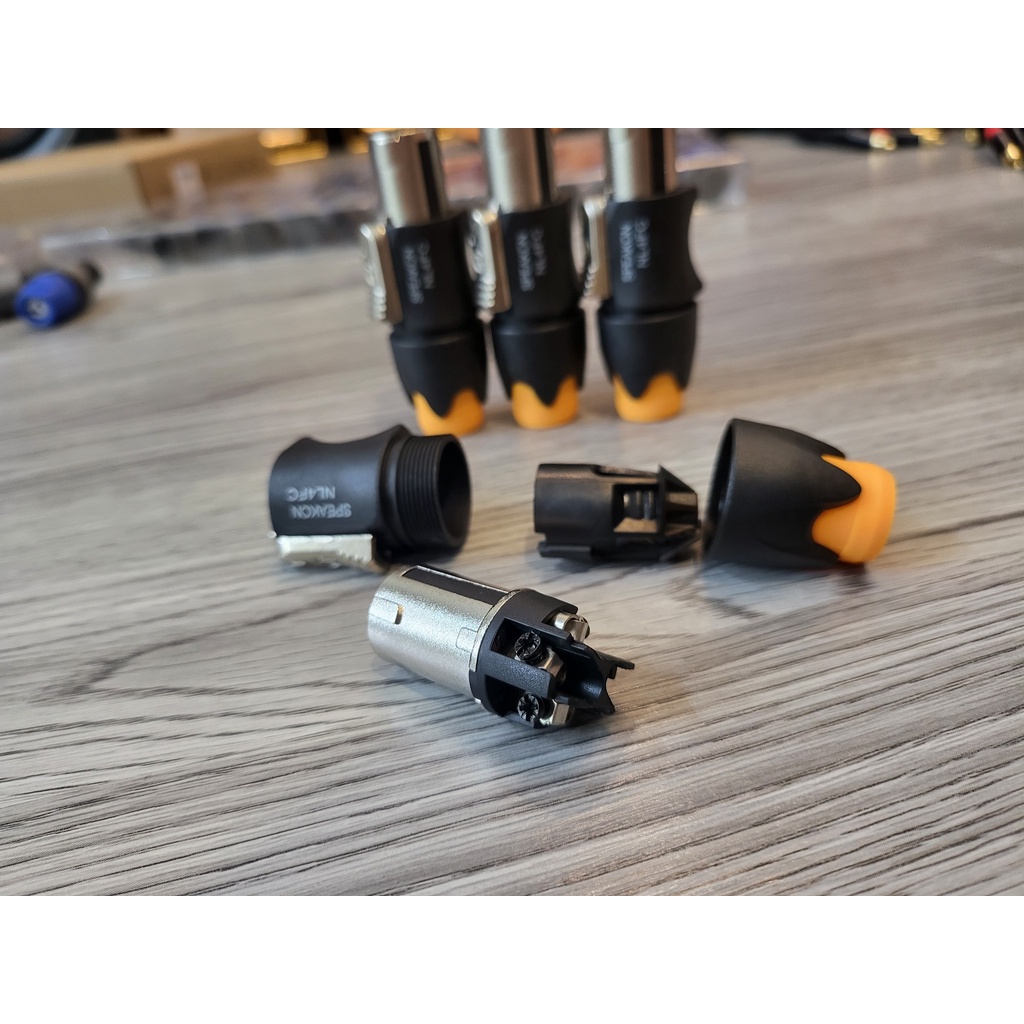 Jack loa Newtrik - Speakon cho loa Full hoặc cục đẩy - Bộ 2 Jack