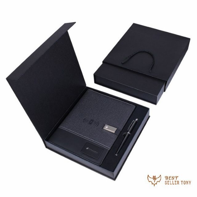 Free Ship - Sổ tay kiêm sạc dự phòng 8000mAh có dây sẵn bên trong [Best Seller Tony]